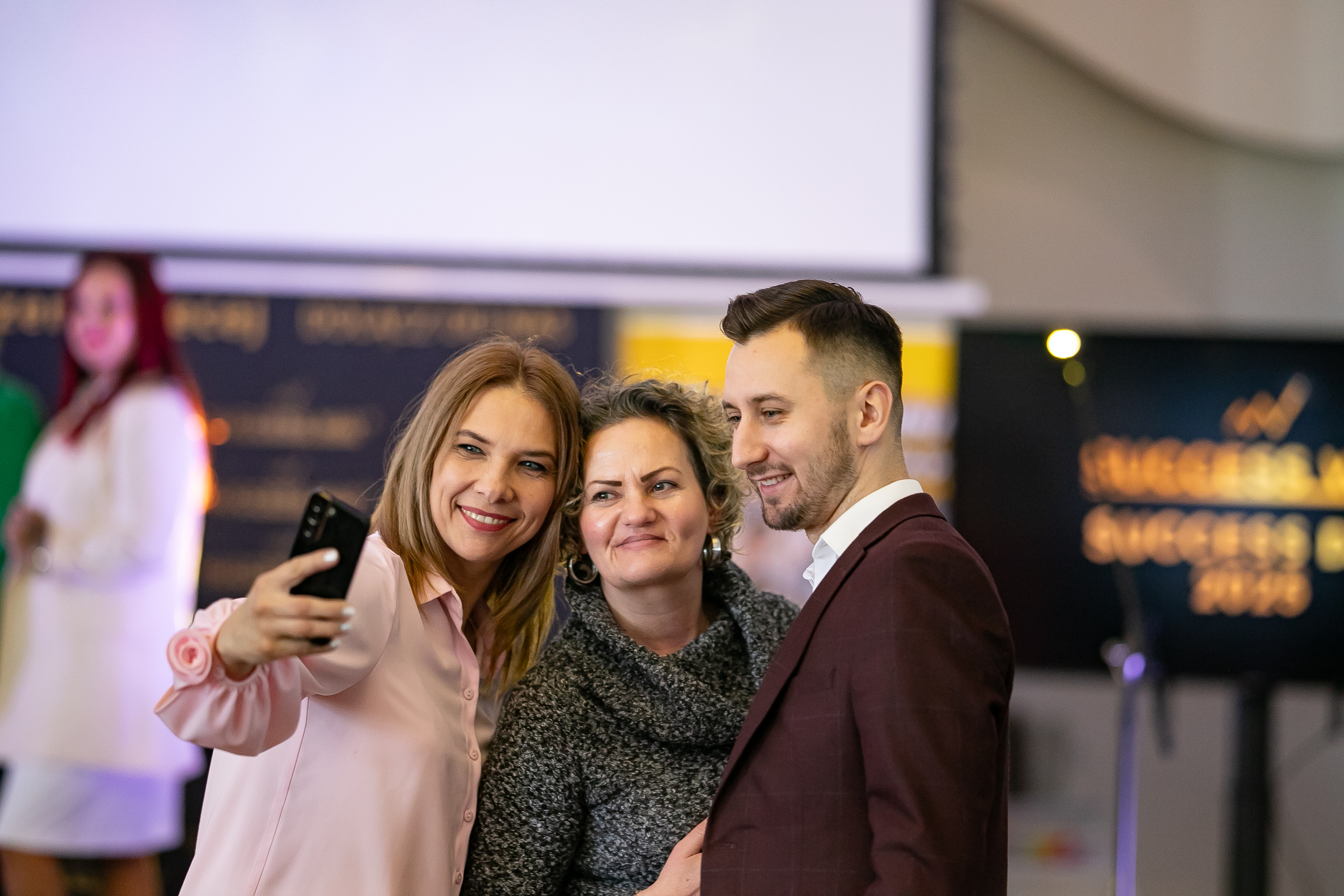 Photo from the Network Masterminds gallery